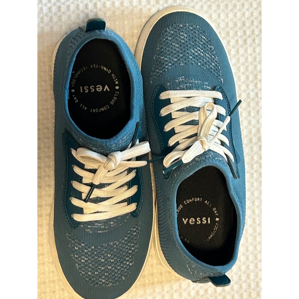 Vessi Weekend Teal Blue Knit Low Top Sneakers Women's 7 - Men's 6